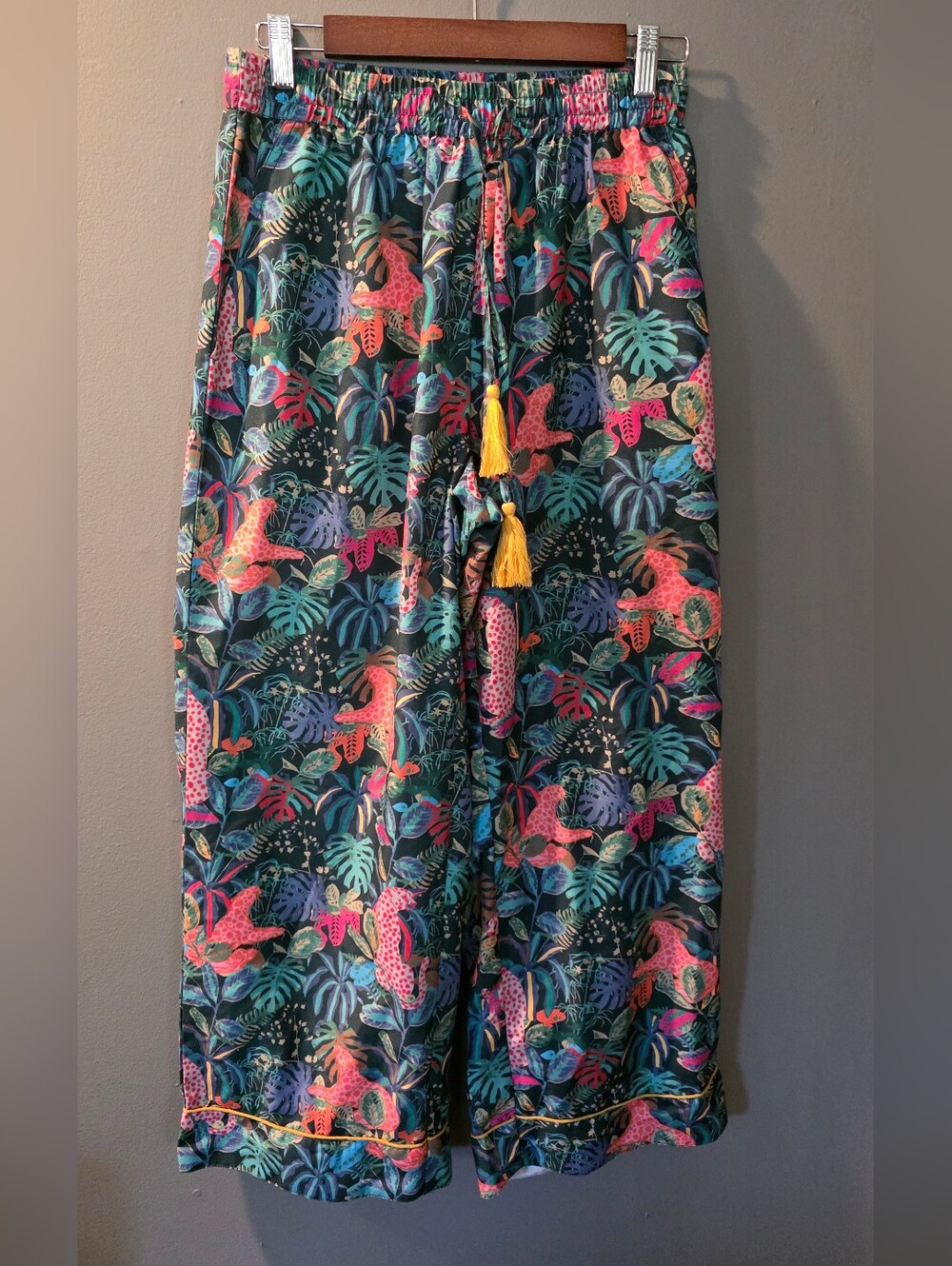 World Market Tropical Jungle Print Wide Leg Pajama Bottoms Womens S/M